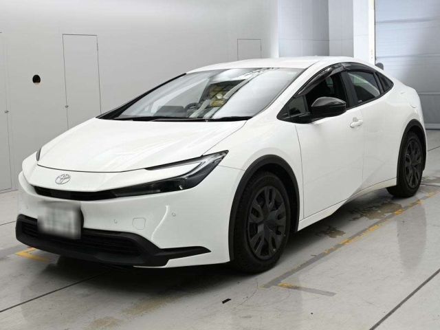TOYOTA PRIUS — фото