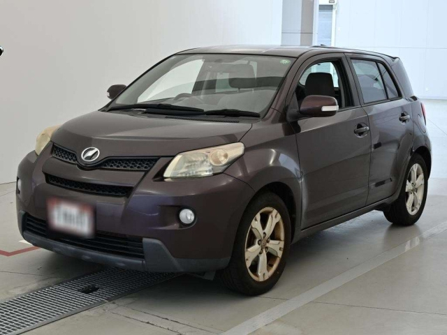TOYOTA IST
