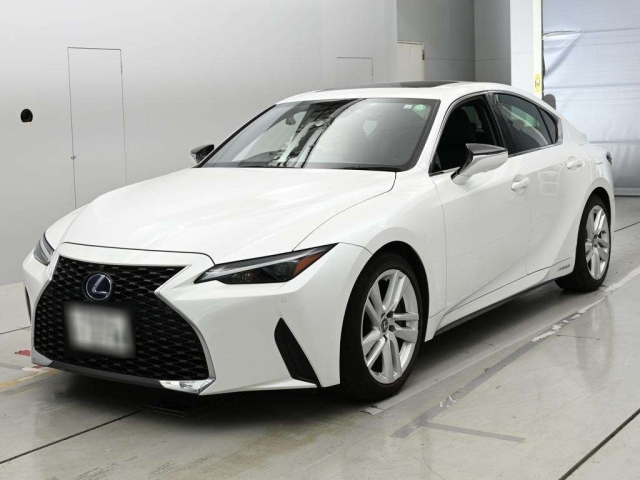 LEXUS IS — фото