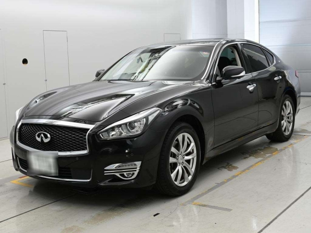 NISSAN FUGA