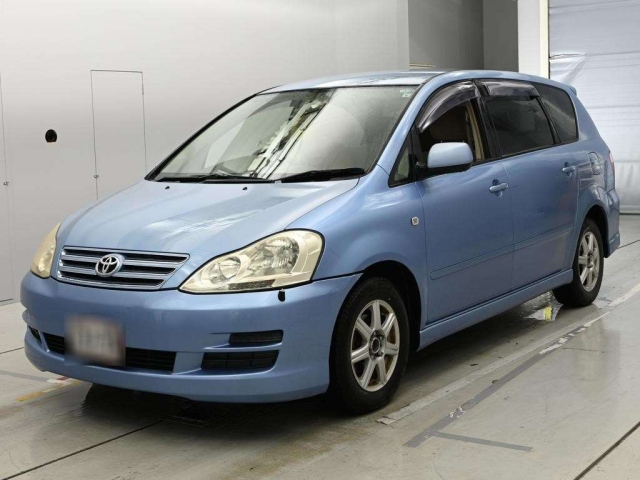 TOYOTA IPSUM — фото