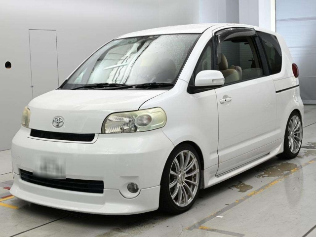 TOYOTA PORTE — фото