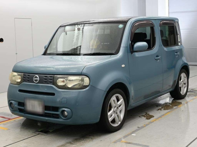 NISSAN CUBE — фото