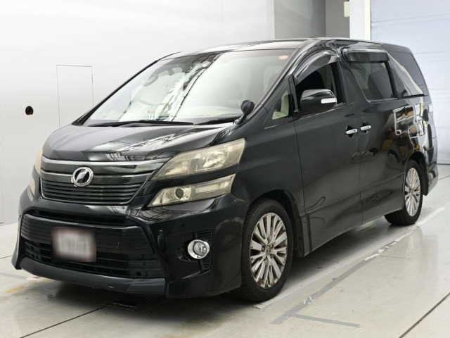 TOYOTA VELLFIRE — фото