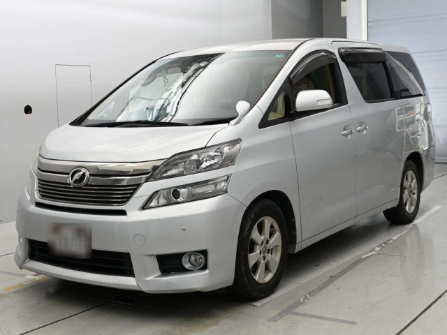 TOYOTA VELLFIRE — фото