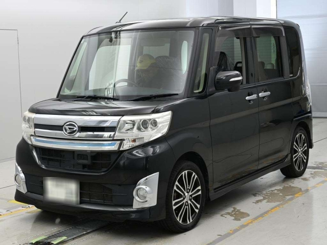 DAIHATSU TANTO — фото