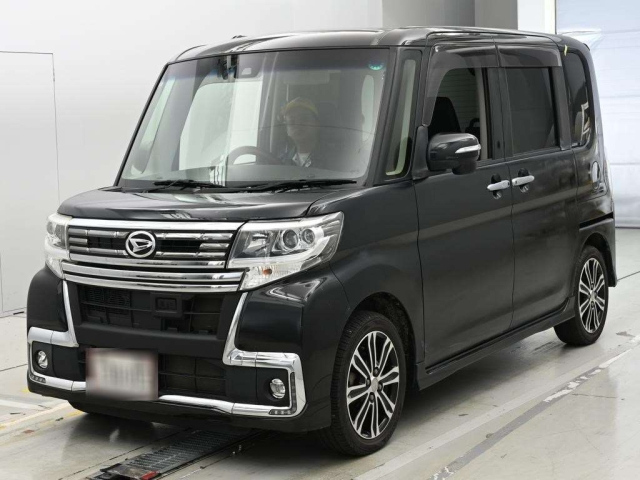 DAIHATSU TANTO — фото