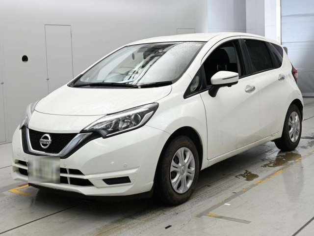 NISSAN NOTE — фото