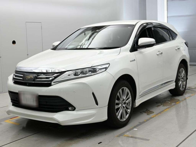 TOYOTA HARRIER — фото