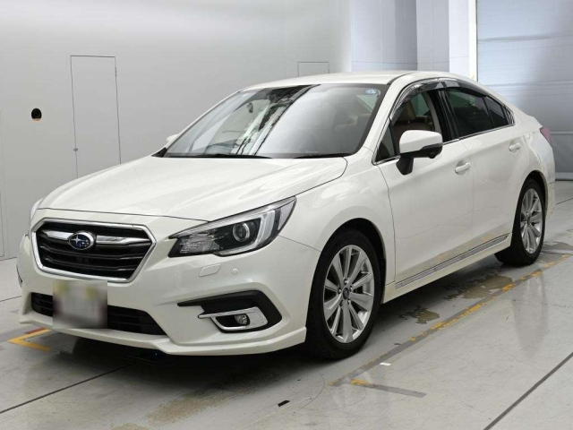 SUBARU LEGACY — фото