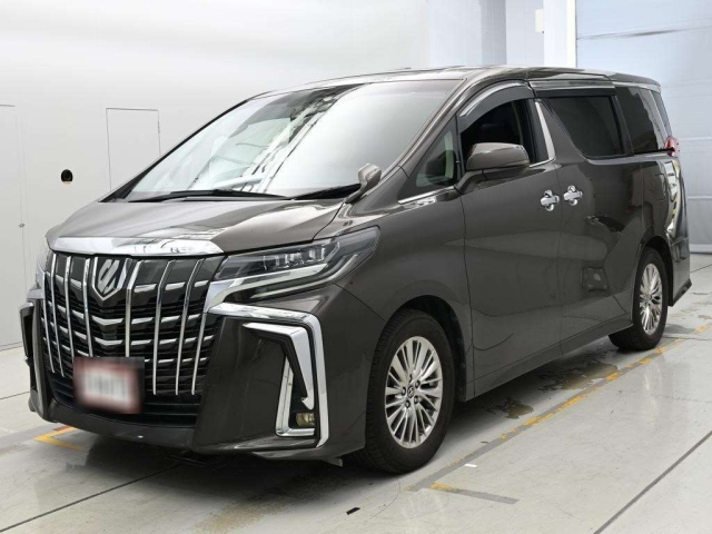 TOYOTA ALPHARD — фото
