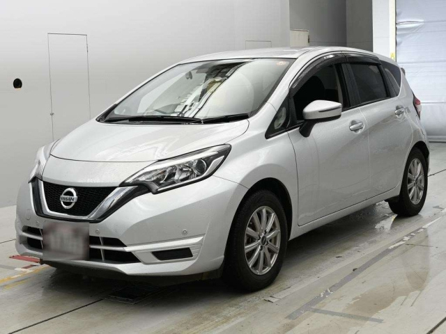 NISSAN NOTE — фото