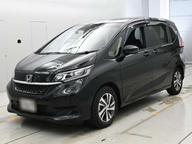 HONDA FREED — фото