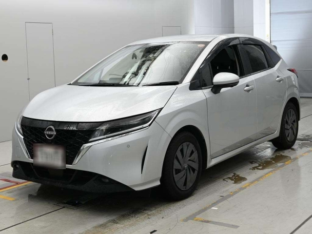 NISSAN NOTE — фото