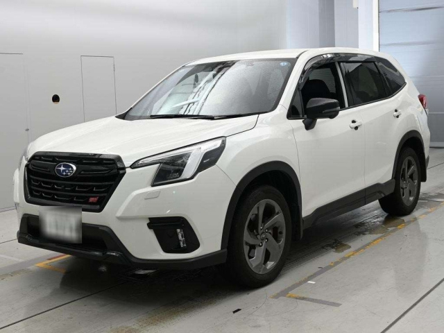 SUBARU FORESTER — фото