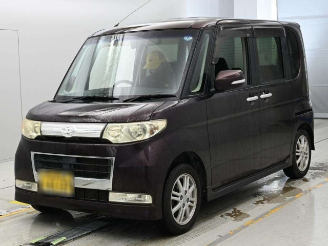 DAIHATSU TANTO — фото