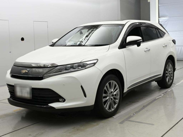 TOYOTA HARRIER — фото
