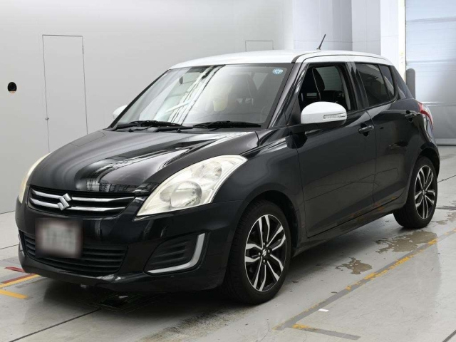 SUZUKI SWIFT — фото
