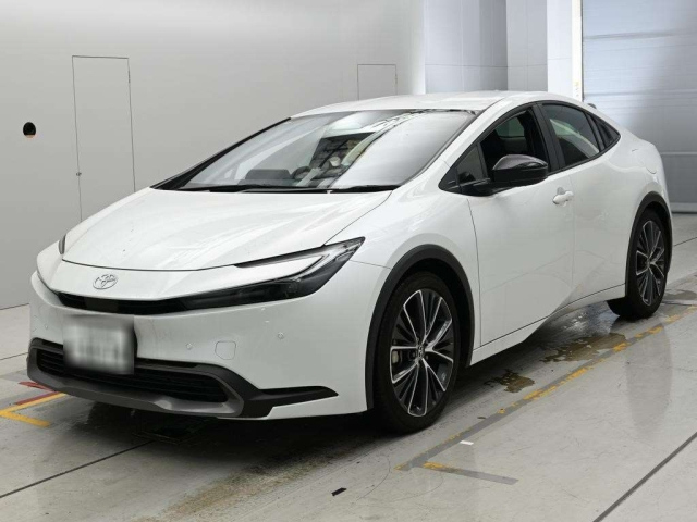 TOYOTA PRIUS — фото