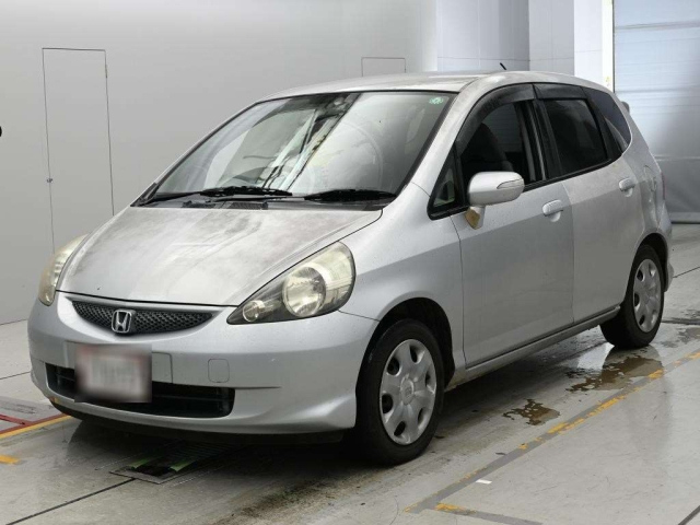 HONDA FIT — фото