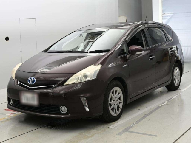 TOYOTA PRIUS — фото