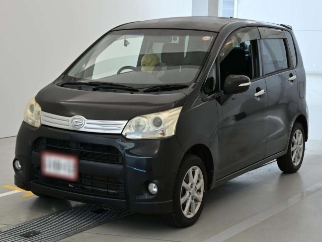 DAIHATSU MOVE — фото