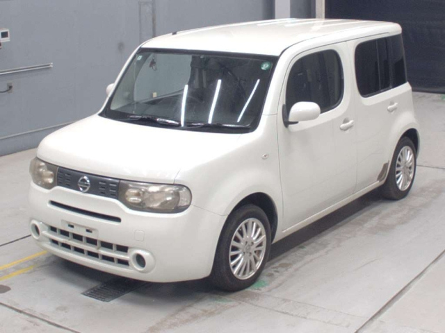 NISSAN CUBE — фото