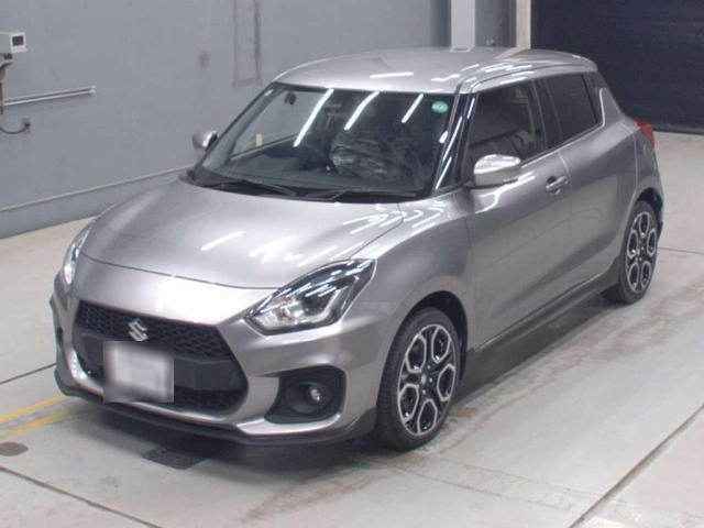 SUZUKI SWIFT — фото