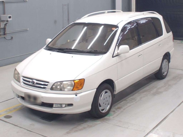 TOYOTA IPSUM — фото