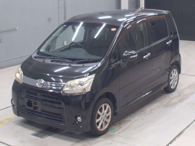 DAIHATSU MOVE — фото