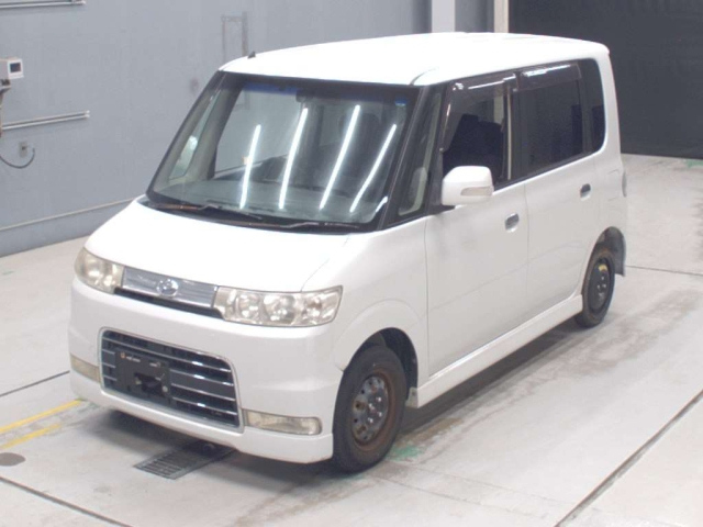 DAIHATSU TANTO — фото