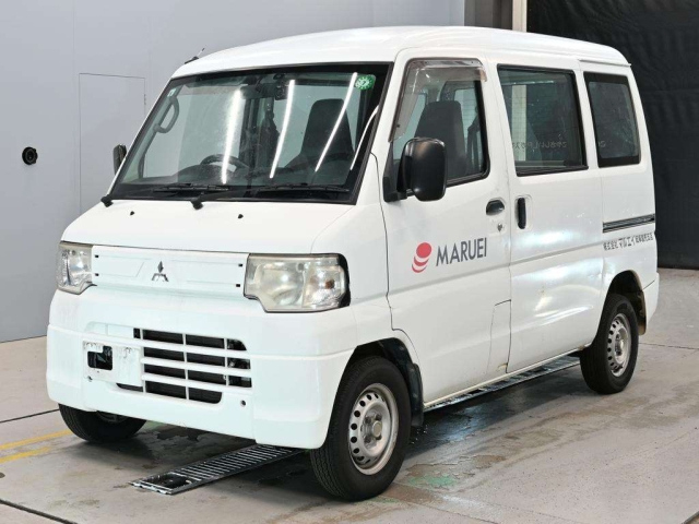 MITSUBISHI MINICAB VAN