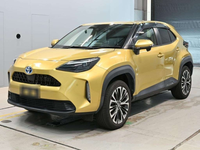 TOYOTA YARIS CROSS
