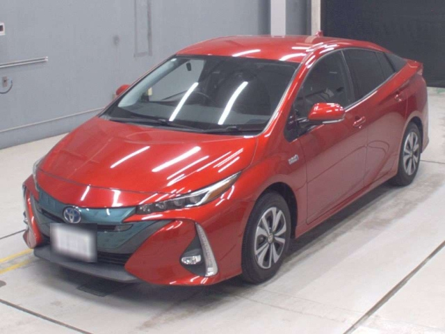 TOYOTA PRIUS — фото