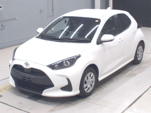 TOYOTA YARIS — фото