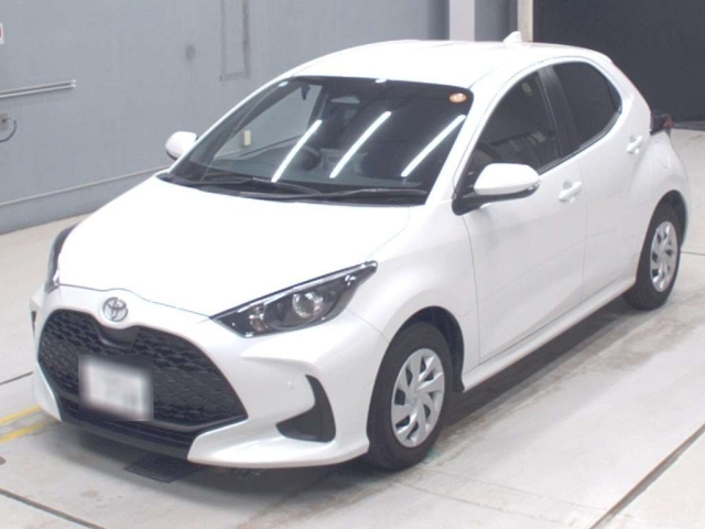 TOYOTA YARIS — фото