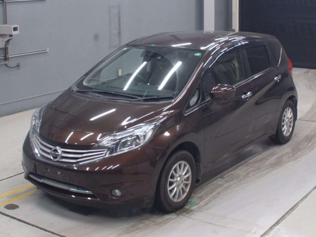 NISSAN NOTE — фото