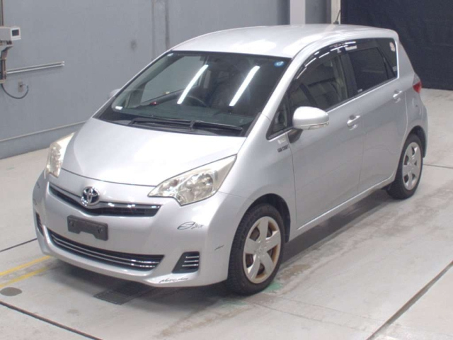 TOYOTA RACTIS