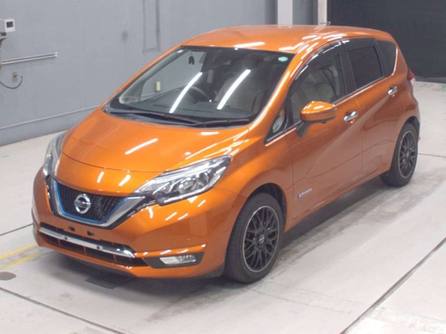NISSAN NOTE — фото