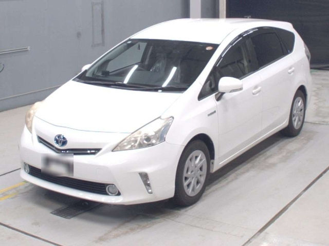 TOYOTA PRIUS — фото