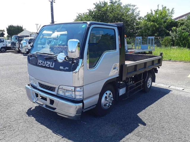 ISUZU ELF — фото