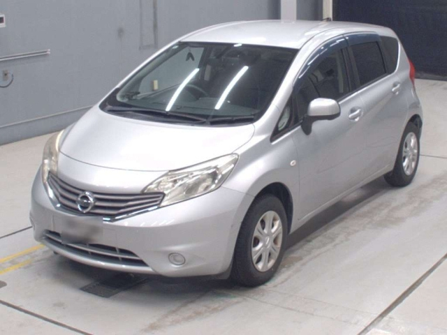 NISSAN NOTE — фото