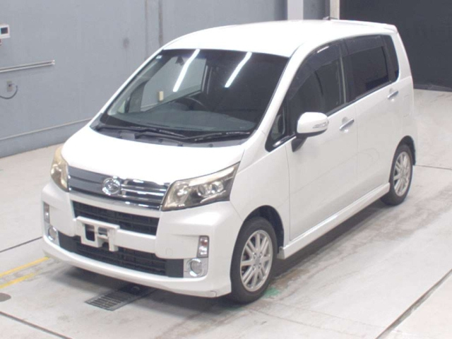 DAIHATSU MOVE — фото