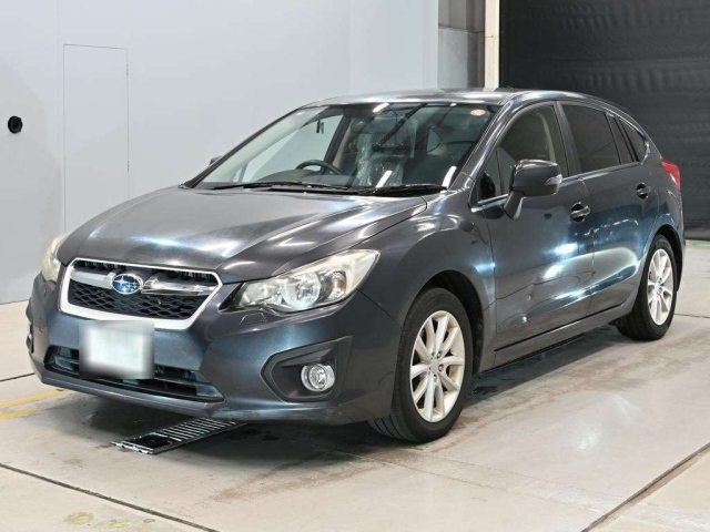 SUBARU IMPREZA — фото
