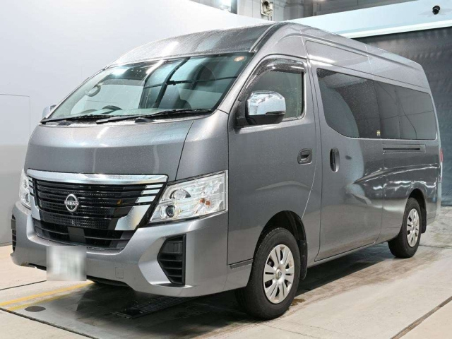 NISSAN CARAVAN — фото