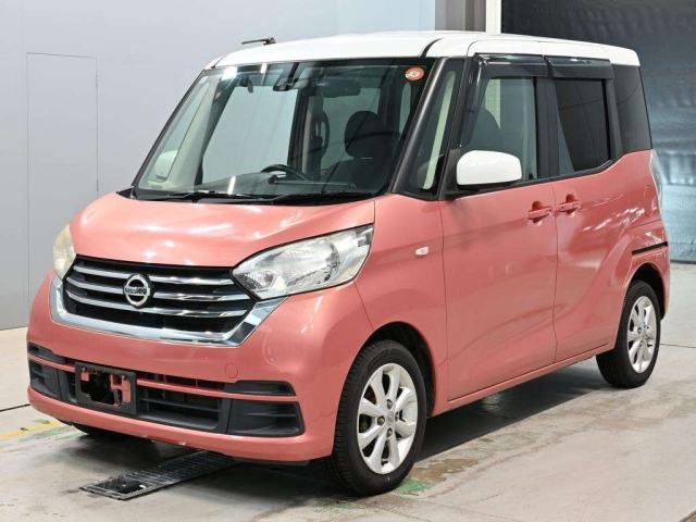 NISSAN DAYZ ROOX