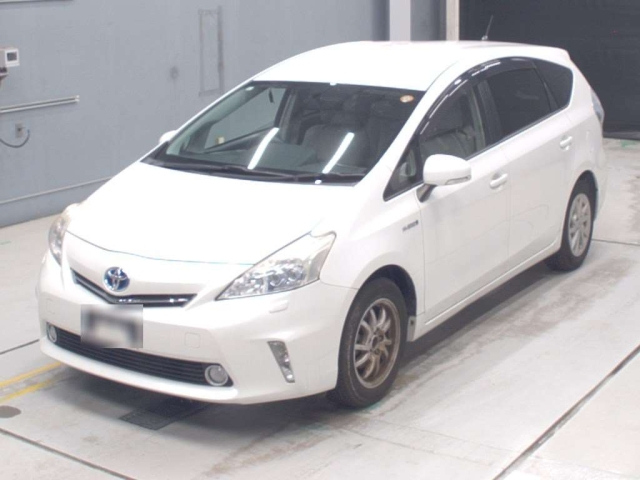 TOYOTA PRIUS — фото