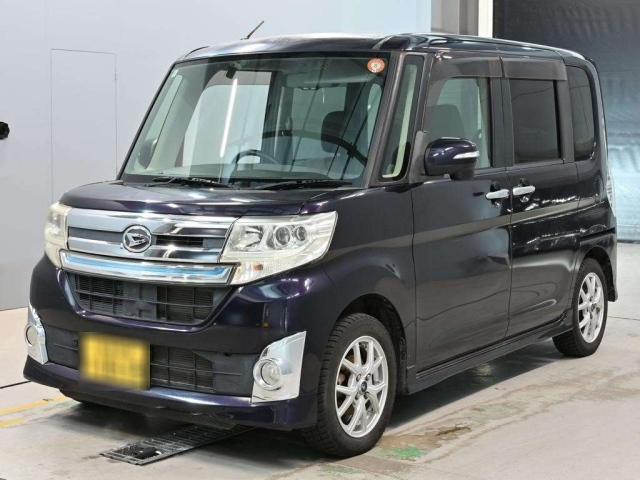 DAIHATSU TANTO — фото