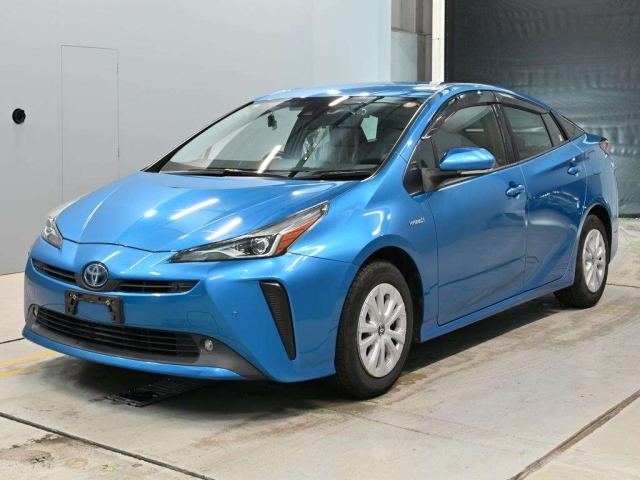 TOYOTA PRIUS — фото