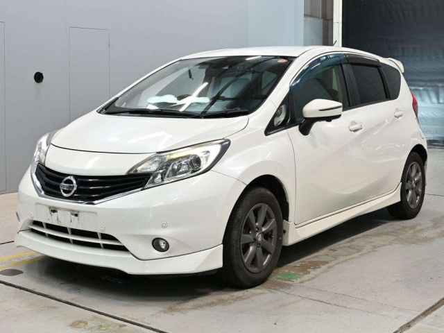 NISSAN NOTE — фото